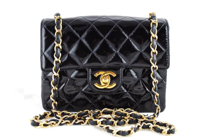chanel-black-patent-classic-quilted-mini-2-55-flap-bag-1